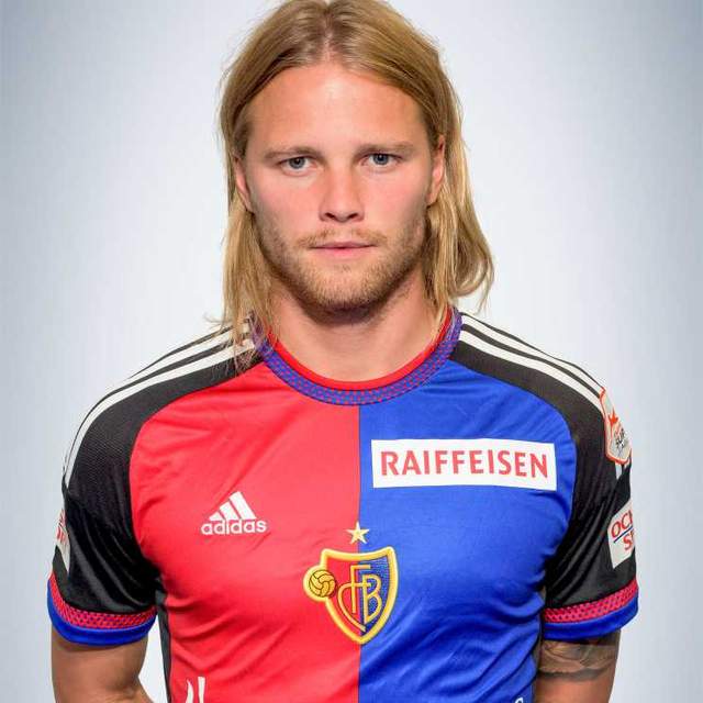 欧洲杯明星《冰岛索尔》走红 现在开始看比赛