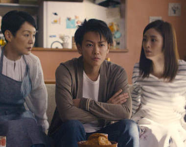 上戶彩隱藏以久的弟弟發覺!?《佐藤健》加入成為白戶家家族一員 上戶彩隱藏以久的弟弟發覺!?《佐藤健》加入成為白戶家家族一員