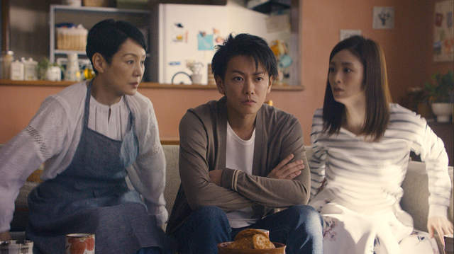 上戶彩隱藏以久的弟弟發覺!?《佐藤健》加入成為白戶家家族一員 上戶彩隱藏以久的弟弟發覺!?《佐藤健》加入成為白戶家家族一員