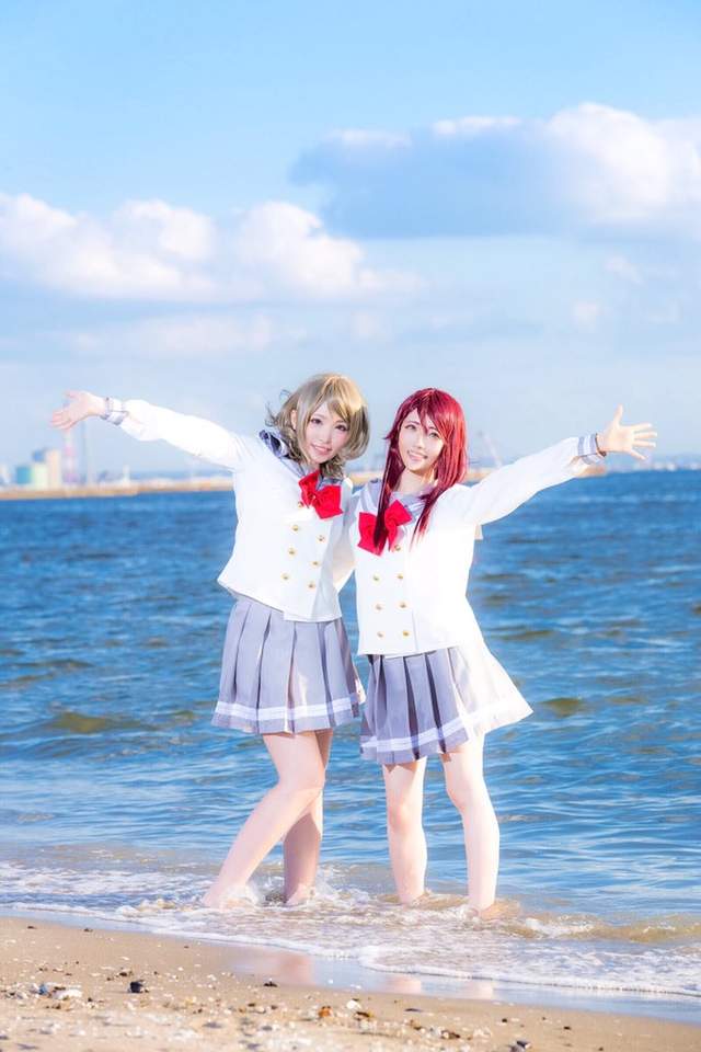 海边COSPLAY《没查清楚涨潮时间的后果》千