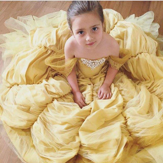 爸爸製作《女兒的迪士尼公主服裝》一秒變公主的魔法不是夢 爸爸製作《女兒的迪士尼公主服裝》一秒變公主的魔法不是夢