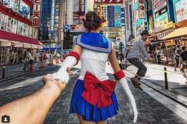 《Follow Me日本行》變身美少女戰士前進秋葉原 《Follow Me日本行》變身美少女戰士前進秋葉原
