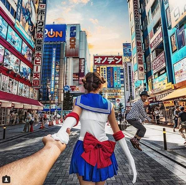 《Follow Me日本行》變身美少女戰士前進秋葉原 《Follow Me日本行》變身美少女戰士前進秋葉原