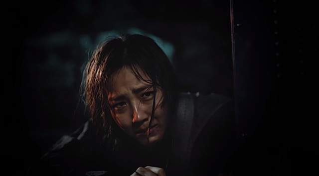 今夜過後殭屍即將現身《愛寶樂園BLOOD CITY》血腥開幕 入...內...請..小....心...... 今夜過後殭屍即將現身《愛寶樂園BLOOD CITY》血腥開幕 入...內...請..小....心......