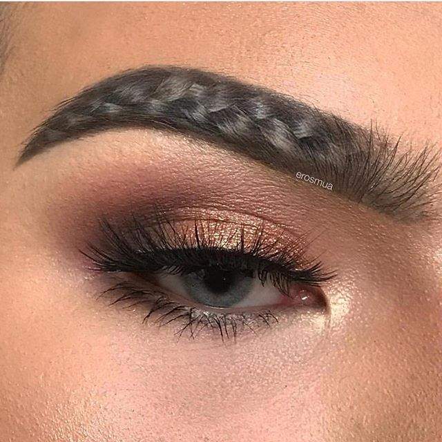 美妝流行新風格《編織眉毛》要有多高超的技術才有辦法畫啊.... 美妝流行新風格《編織眉毛》要有多高超的技術才有辦法畫啊....