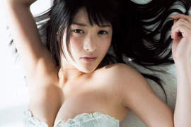 《速脫T恤的兩種方式》即便都會了但神谷惠里奈豐的脫法依然好看❤ 《速脫T恤的兩種方式》即便都會了但神谷惠里奈豐的脫法依然好看❤
