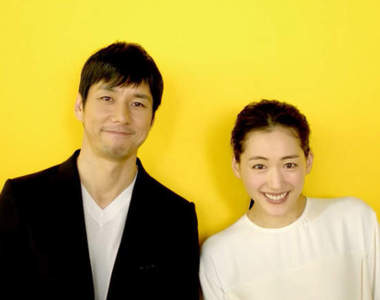 《嬌妻出沒注意》綾瀨遙×西島秀俊兄妹演完新日劇再扮夫妻 《嬌妻出沒注意》綾瀨遙×西島秀俊兄妹演完新日劇再扮夫妻