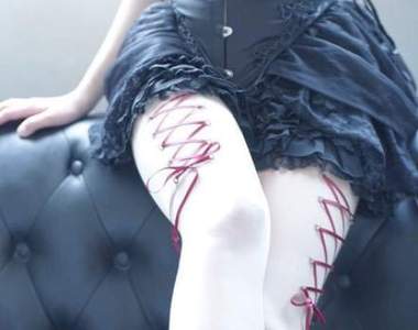 《馬甲穿環絲襪》怕痛不敢打洞也可以體驗馬甲穿環的可愛感覺❤ 《馬甲穿環絲襪》怕痛不敢打洞也可以體驗馬甲穿環的可愛感覺❤