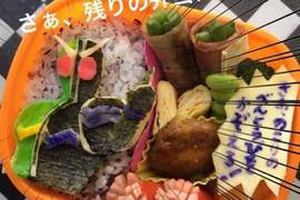 《假面騎士便當》充滿愛心的特攝菜色就是帥 《假面騎士便當》充滿愛心的特攝菜色就是帥