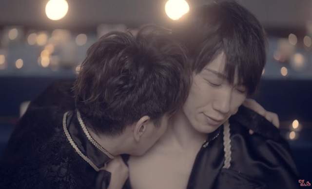 平均6秒一個吻《日本男團MeseMoa.唯美MV》紅到海外去了 平均6秒一個吻《日本男團MeseMoa.唯美MV》紅到海外去了