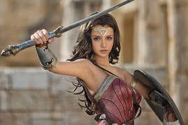 《Kilory × WonderWoman》神力女超人角色扮演有如電影劇照般好看 《Kilory × WonderWoman》神力女超人角色扮演有如電影劇照般好看