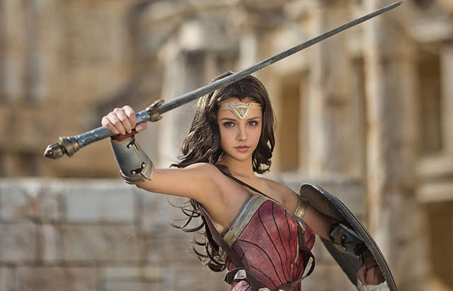 《Kilory × WonderWoman》神力女超人角色扮演有如電影劇照般好看 《Kilory × WonderWoman》神力女超人角色扮演有如電影劇照般好看
