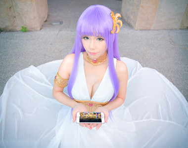 跟女神雅典娜一起來玩《聖鬥士星矢3D》燃燒小宇宙吧! 跟女神雅典娜一起來玩《聖鬥士星矢3D》燃燒小宇宙吧!