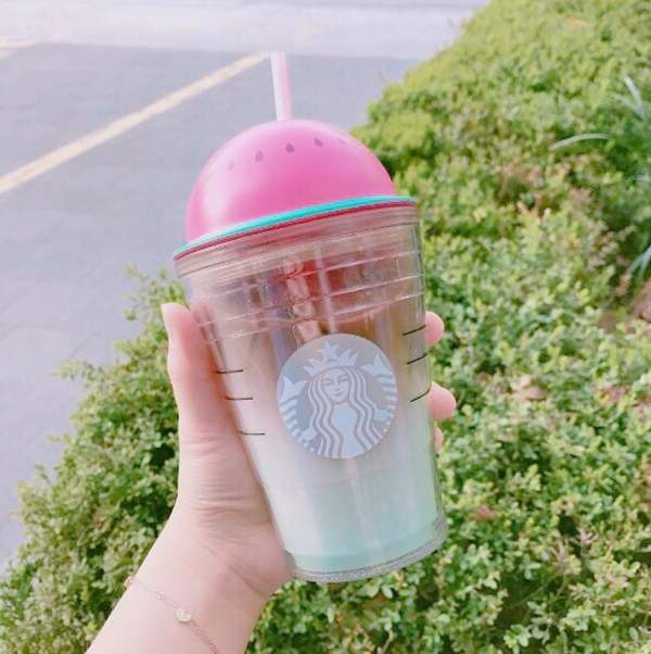 2017《韓國星巴克夏季商品》登場 這次就用可愛的西瓜杯度過夏日吧♥ 2017《韓國星巴克夏季商品》登場 這次就用可愛的西瓜杯度過夏日吧♥