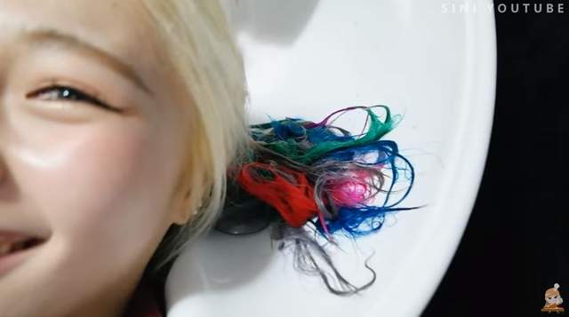 這是什麼妖術《七色彩紅染髮風》再次見證韓妹的行動力