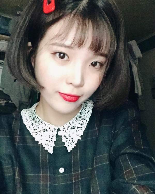 話題人物《激似IU的韓國攝影師김청아》原來IU轉行後就像這樣阿 話題人物《激似IU的韓國攝影師김청아》原來IU轉行後就像這樣阿