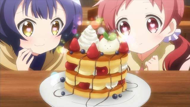 真心不懂《排隊那麼久吃東西很白癡》他們吃的是情報而不是食物……