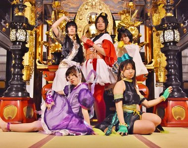 《佛教偶像團體》「てら*ぱるむす」粉絲們敲木魚應援 《佛教偶像團體》「てら*ぱるむす」粉絲們敲木魚應援