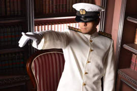 《艦隊收藏提督服》純白軍服男女都有我還不買來帥一下嘛 《艦隊收藏提督服》純白軍服男女都有我還不買來帥一下嘛