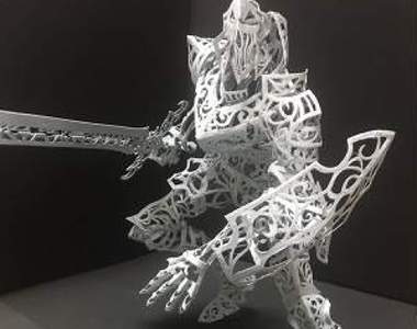 《超立體紙雕騎士》鏤空設計還可以硬梆梆的站著太神啦XD 《超立體紙雕騎士》鏤空設計還可以硬梆梆的站著太神啦XD