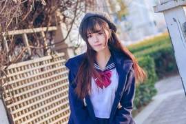 《小野妹子的冬季校服》厚重外套下的水手服真是可愛❤ 《小野妹子的冬季校服》厚重外套下的水手服真是可愛❤