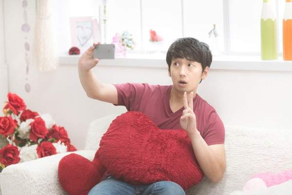 《女生變男生最想做的事》起手式當然是要檢查GG不然勒 《女生變男生最想做的事》起手式當然是要檢查GG不然勒