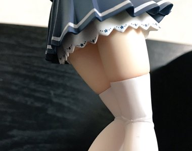 極致膝上襪咬肉《變態設計的櫻井桃華公仔》看著小學生大腿興奮的蘿●控們…… 極致膝上襪咬肉《變態設計的櫻井桃華公仔》看著小學生大腿興奮的蘿●控們……