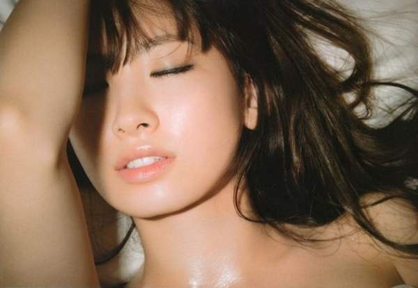 《最難堪的十種分手法》抓到劈腿然後分手完全GAN在心口難開阿..... 《最難堪的十種分手法》抓到劈腿然後分手完全GAN在心口難開阿.....