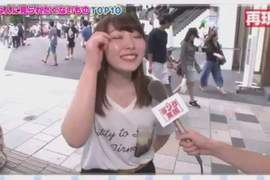 《不想被喜歡的人看見的東西》男生一定會對化妝到一半的模樣印象深刻XD 《不想被喜歡的人看見的東西》男生一定會對化妝到一半的模樣印象深刻XD