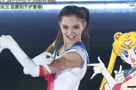 《俄羅斯滑冰女神》美少女戰士Cosplay溜冰表演再度掀起一陣旋風 《俄羅斯滑冰女神》美少女戰士Cosplay溜冰表演再度掀起一陣旋風