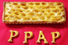 日本小7推出《鳳梨蘋果派》看到好想一邊唱PPAP一邊吃進肚子裡 日本小7推出《鳳梨蘋果派》看到好想一邊唱PPAP一邊吃進肚子裡