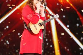 美國達人秀《聽不見的女孩獲得滿堂彩》Mandy Harvey 她永不放棄自己的夢想 美國達人秀《聽不見的女孩獲得滿堂彩》Mandy Harvey 她永不放棄自己的夢想