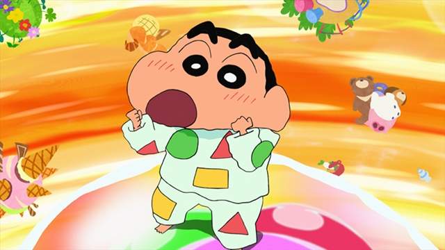 這品牌台灣也有《SPAO推出蠟筆小新同款睡衣》好想來一件玩光屁屁外星人遊戲（欸）