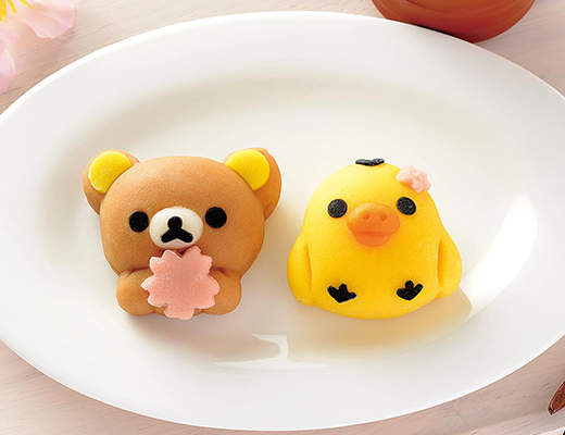 《拉拉熊櫻花和菓子》越是可愛越想惡搞?小雞被捏成香蕉了啦~ 《拉拉熊櫻花和菓子》越是可愛越想惡搞?小雞被捏成香蕉了啦~