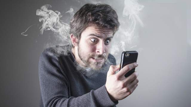 本日最夯《傳錯號碼簡訊》最後竟然吵起來了到底是？