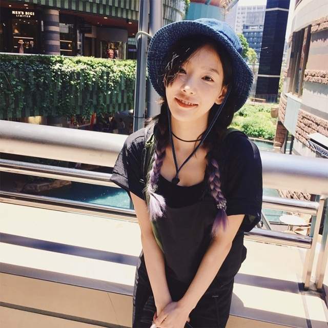 粉絲太可愛《下大雨怕太妍淋雨》於是就這樣做......