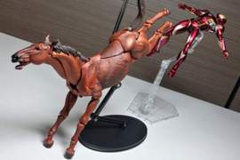 日本玩具公司製作的《自在置物馬着彩》正在韓國大風靡 日本玩具公司製作的《自在置物馬着彩》正在韓國大風靡