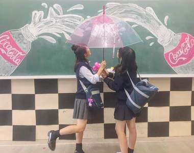 日本女生瘋IG《黑板畫變拍照熱點》文化祭也要拍出可愛美照♥ 日本女生瘋IG《黑板畫變拍照熱點》文化祭也要拍出可愛美照♥