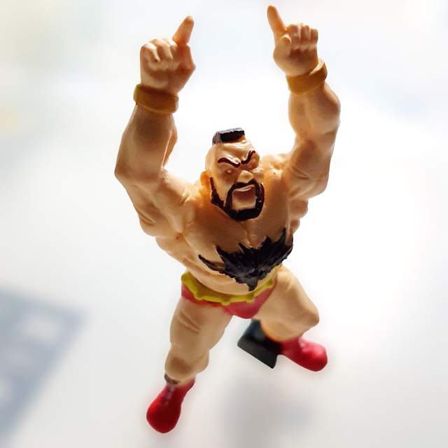 《桑吉爾夫桌上宅小物》無限增殖的肌肉快感讓人抵擋不住XD