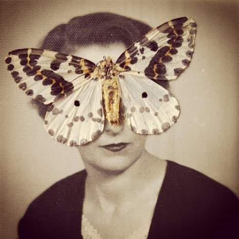 《日常小物拼貼老照片》泛黃復古卻永不褪色的詭異感