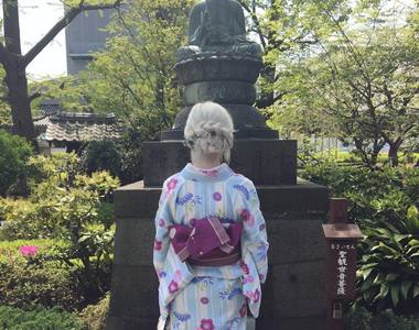 網路瘋傳《銀髮和服美人》像妖精般的俄羅斯與義大利混血正妹 網路瘋傳《銀髮和服美人》像妖精般的俄羅斯與義大利混血正妹