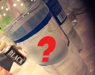 《AV潮吹專用飲料》為了拍攝AV女優所做的事前準備原來是...... 《AV潮吹專用飲料》為了拍攝AV女優所做的事前準備原來是......