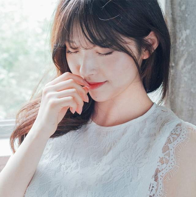 神自然《PINK AGE空氣瀏海假髮》還有去夜店怎麼甩也不會掉的長假髮一併販售 神自然《PINK AGE空氣瀏海假髮》還有去夜店怎麼甩也不會掉的長假髮一併販售