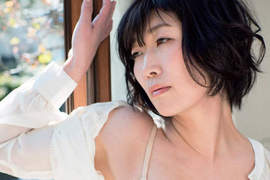 H罩杯女諧星《川村惠美子》挑戰封袋寫真巨乳解禁 H罩杯女諧星《川村惠美子》挑戰封袋寫真巨乳解禁
