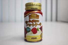 《用喝的草莓蛋糕》JR東日本站內自動販賣機限定的甜點系飲料 《用喝的草莓蛋糕》JR東日本站內自動販賣機限定的甜點系飲料