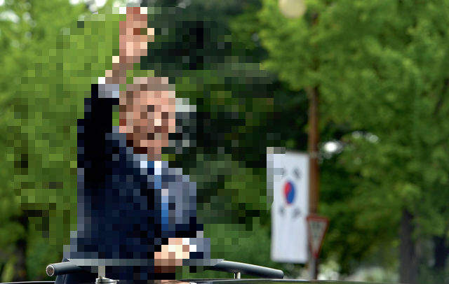 這人比IU和丹尼爾還強《韓國人票選最有影響力的人是哪些人》第一名果不其然是他