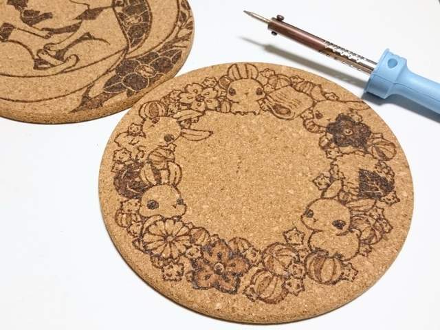用電烙鐵做出《超精美軟木杯墊》感覺我也可以來試試看呢