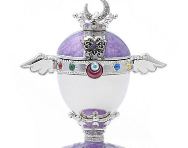 《ANNA SUI×美少女戰士》搭上招牌紫黑色調有種黑暗風格也很不錯 《ANNA SUI×美少女戰士》搭上招牌紫黑色調有種黑暗風格也很不錯