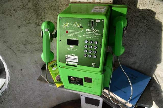 全日本只有3台《雙話筒的公共電話》比找到公共電話本身還稀奇ww