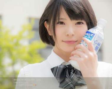 《可爾必思水語女孩》就是愛這味制服學生妹的青春氣息 《可爾必思水語女孩》就是愛這味制服學生妹的青春氣息